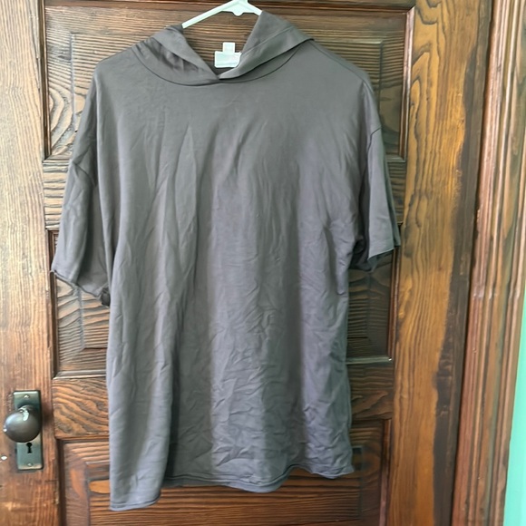 Frankie short sleeve hoodie - Picture 1 of 4